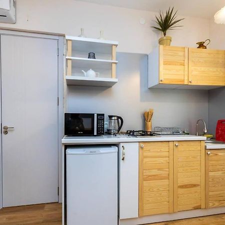 Wehost Liberty Square Apartments ティビリシ エクステリア 写真